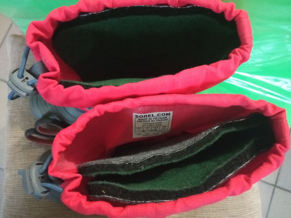 Снігоходи, сноубутси р.35