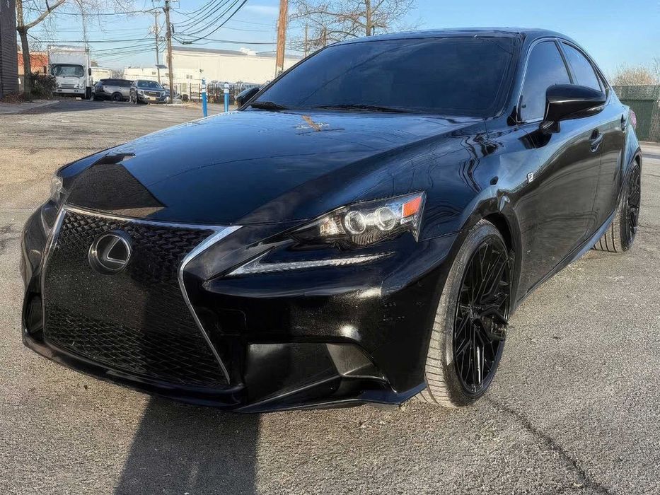 Lexus IS 300      2016