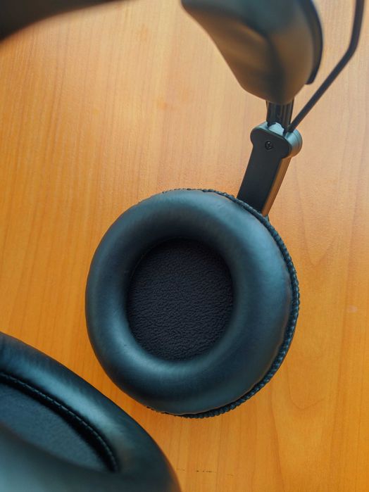 Професійні студійні навушники Superlux HD668B Black, стан нових.