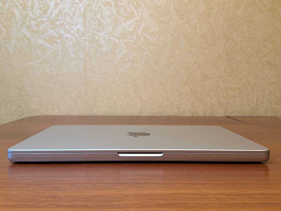 MacBook Pro 14 2021 16 512 m1 pro