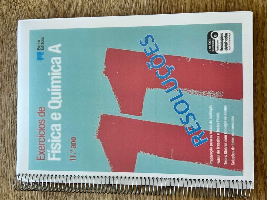 Exercícios de Física e Química 11° ano com resoluções em papel