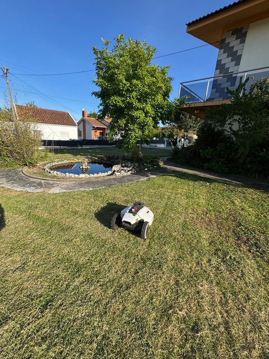 Corta Relvas GPS RTK Mammotion Yuka 2000