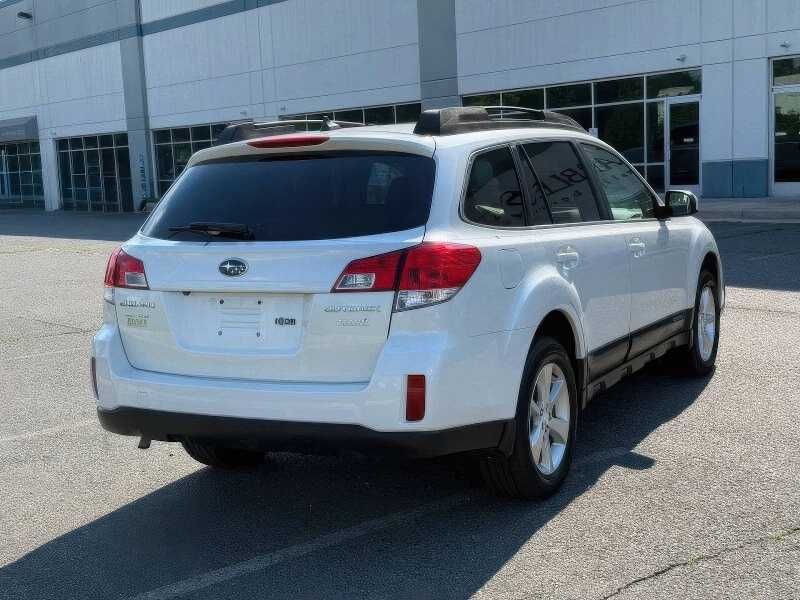 2013 Subaru Outback 2.5i Limited