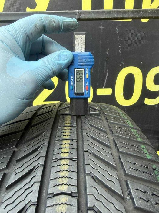 Зимові шини 235/60 R17 Continental WinterContact TS 870P (9053)