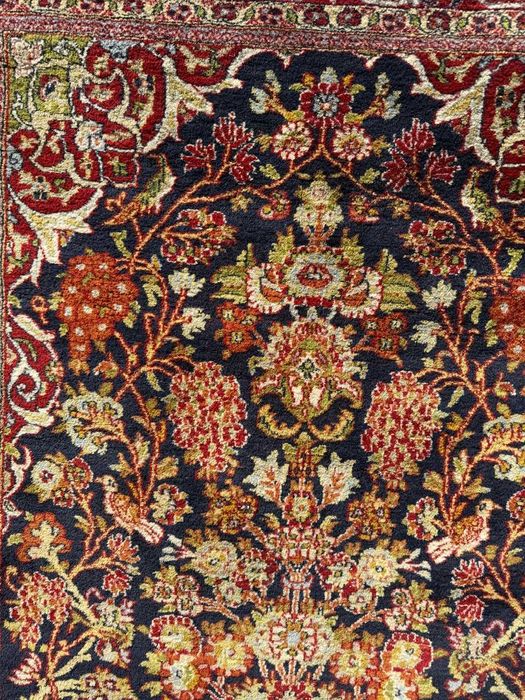 Kaszmirowy z 1979 r. tkany dywan perski Iran Goum 200x120 gal. 12 tys