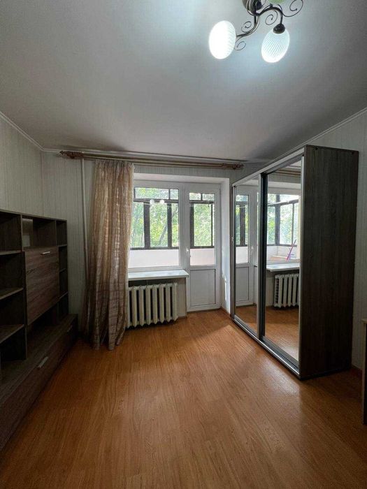 Продам 1 комнатную квартиру (Площадь Победы)