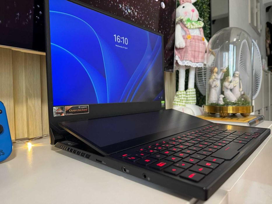 ASUS ROG Zephyrus Duo 15 SE | RTX 3080 (16GB) | 48GB RAM | 300Hz