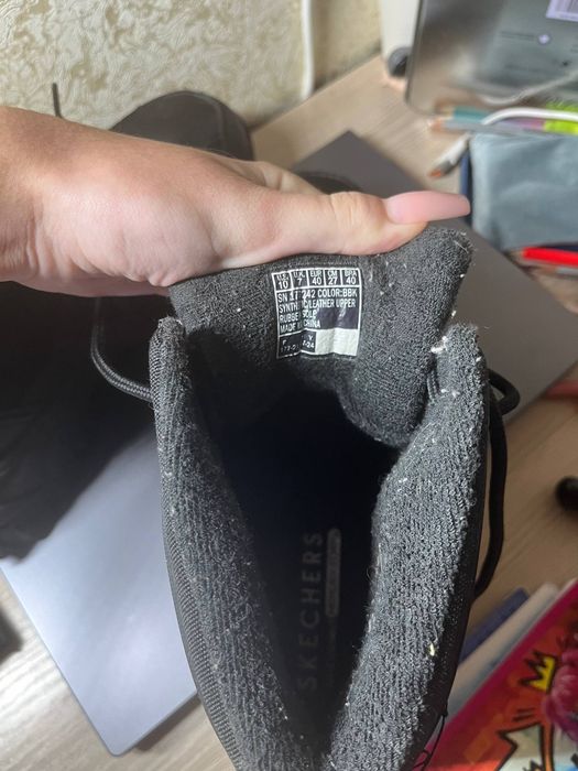Зимове взуття sketchers
