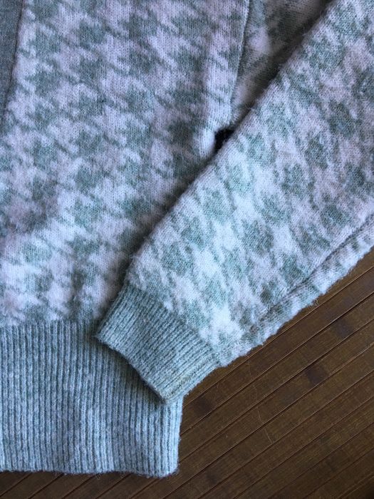 Casaco de malha decote V