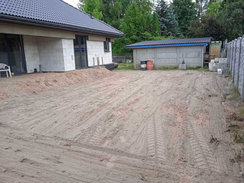 Usługi minikoparką 2,5t transport wywrotką 3,5t Kielce i okolice