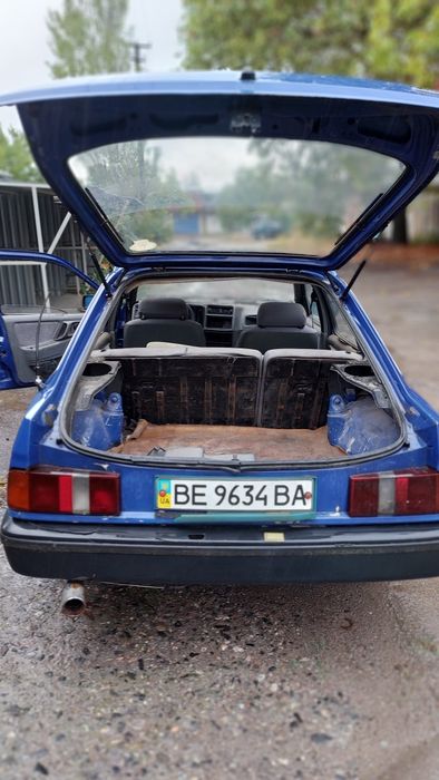 Продам, Ford Sierra 2,3D