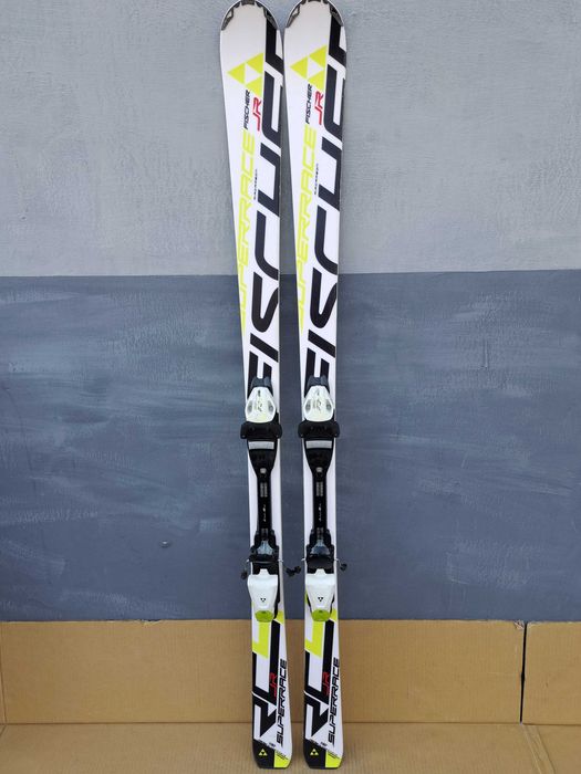 narty FISCHER RC4 Superior JR 160 cm + wiązania Fischer FJ7