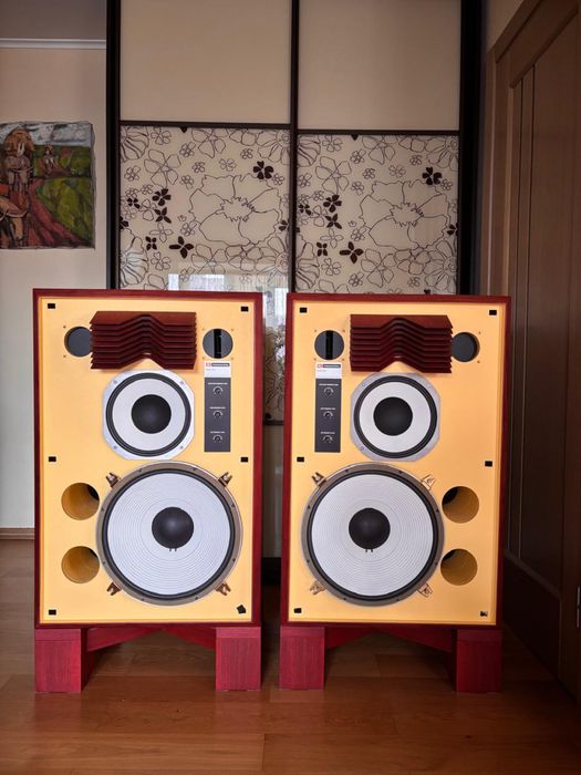 Легендарна акустика JBL 4341