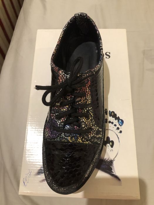 Туфлі лак -кожа натуральні