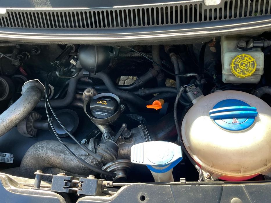 VW Multivan 2,5 TDI