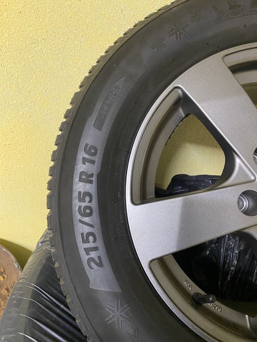 4 дисків із зимовими шинами Michelin Alpin 5.