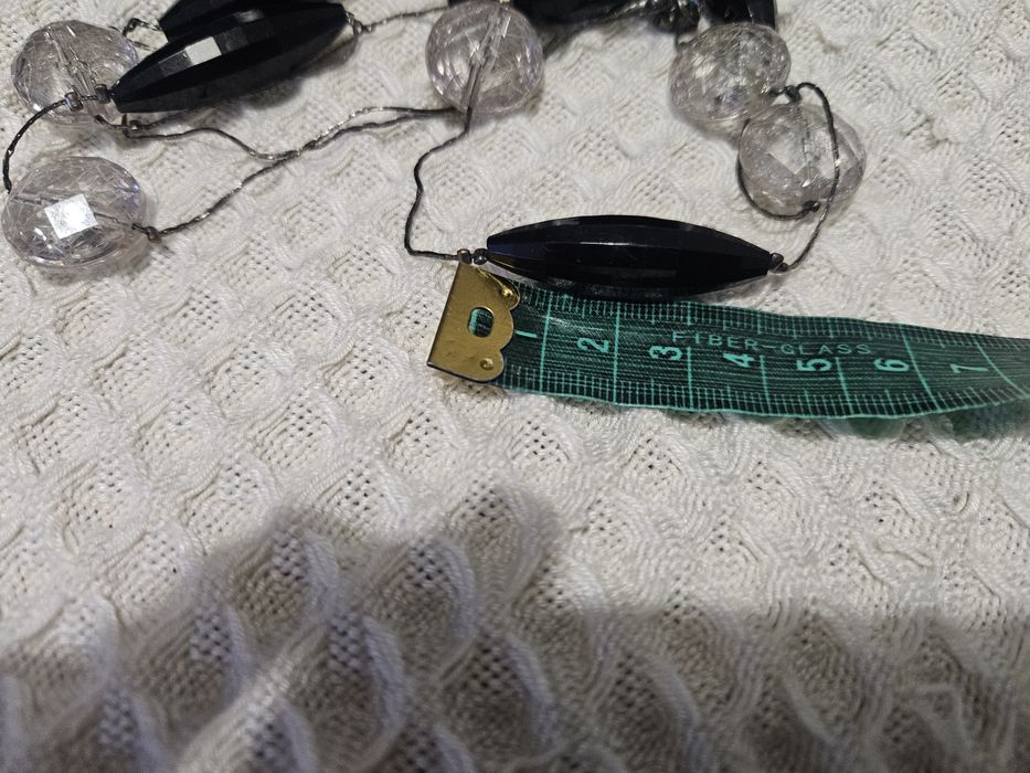 Piekne klasyczne korale  czarne