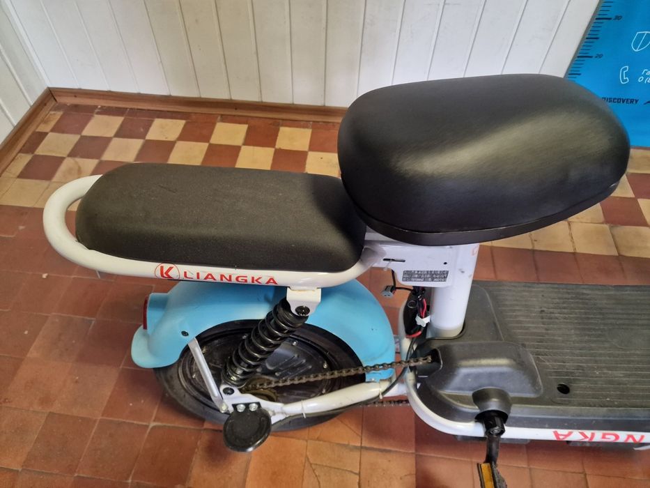 Электроскутер электровелик