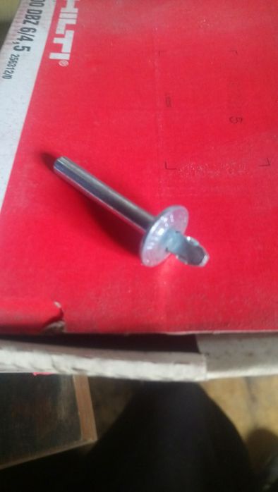 Hilti kotwa zabijana do betonu dbz 6/4,5