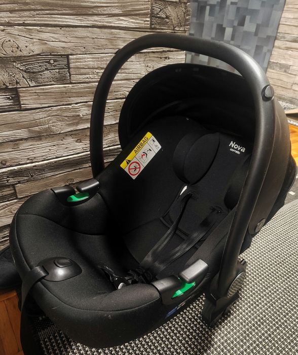 Автокрісло Carello Nova 
Від народження 
40-87 см, до 13кг