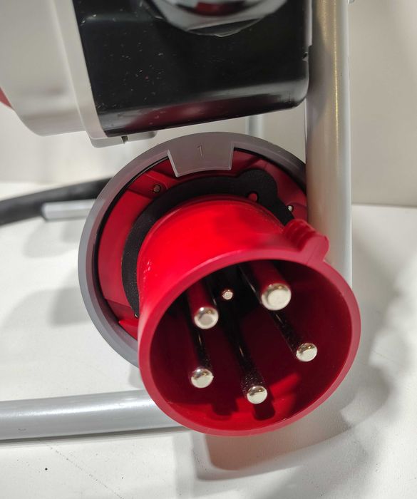 Rozdzielnica Doktorvolt DV-0304-D