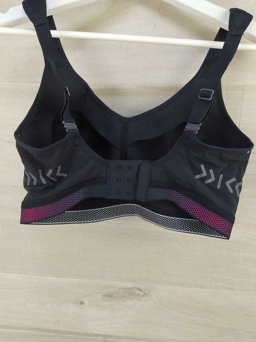 Triaction by Triumph Cardio Cloud P Ex 80F Biustonosz czarny