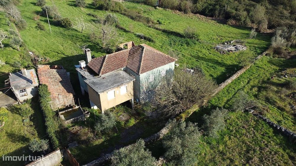 Moradia T3 para venda — Lobão da Beira, Viseu