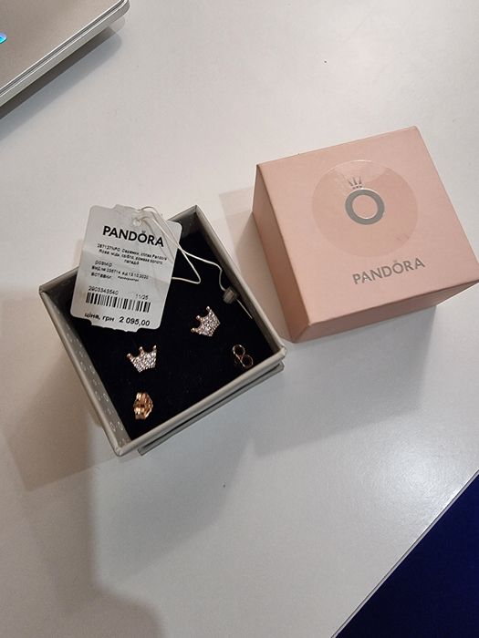 Сережки Pandora, покриті рожевим золотом
