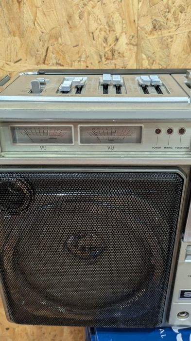 Boombox Estéreo Vintage SHARP GF-9494