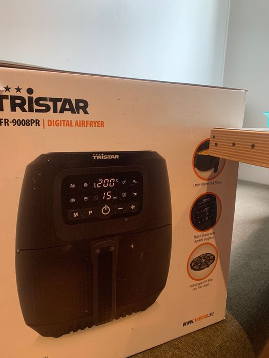 Fritadeira Sem Óleo TRISTAR (4,2L Preto)