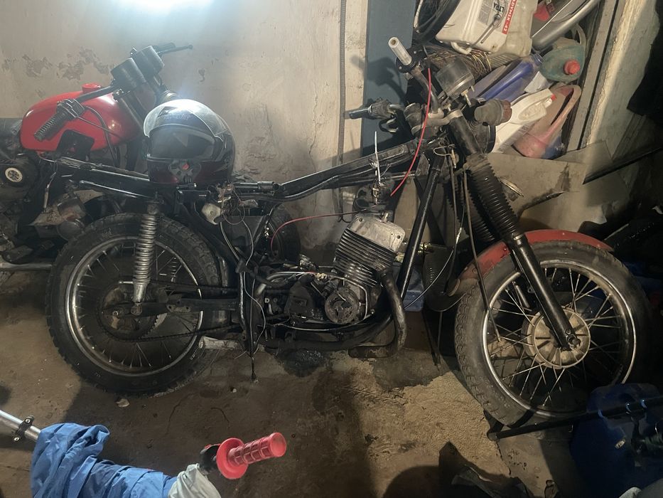 Jawa 638 під відновлення