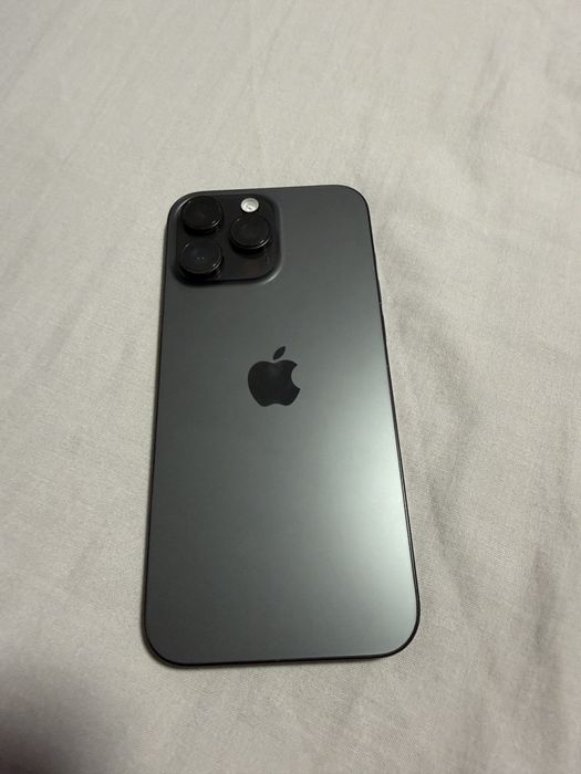 Iphone 16 pro max 256g +capas