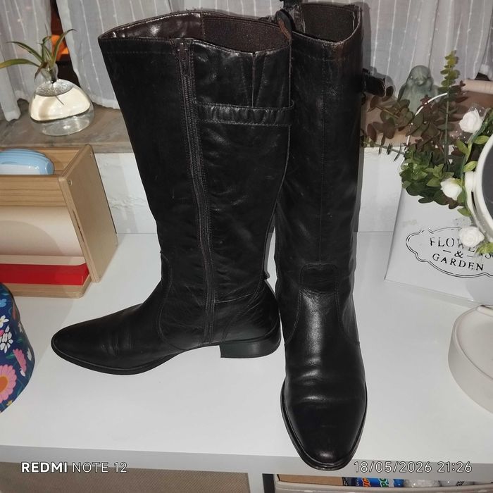 Bota Em couro La femme Tam 40