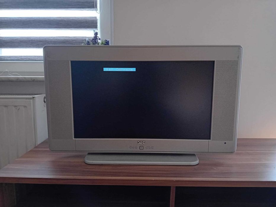 Telewizor SEG 6262-S LCD DVB-T sprawny 26 cale !