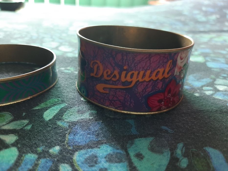 Pulseiras desigual