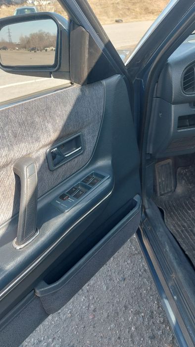 Мазда 626/ гаражне зберігання