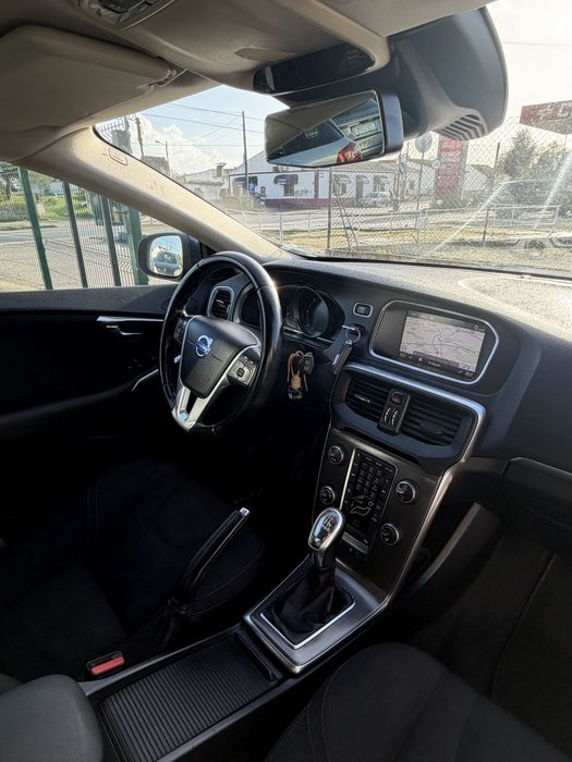 Volvo V40 D3 R-Design 2.0