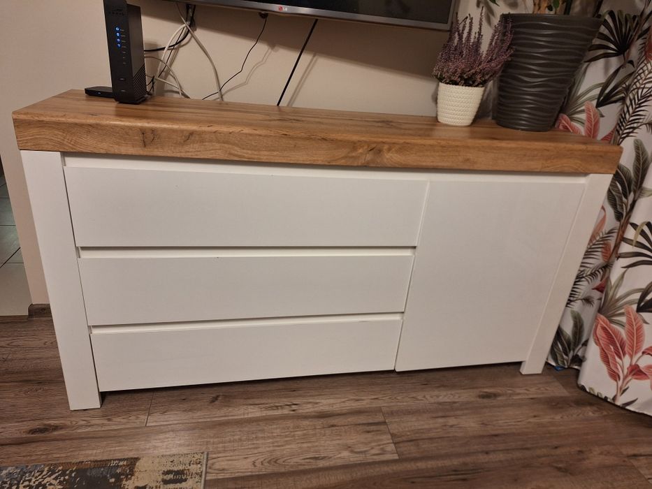 Komoda, witryna Holten  BRW