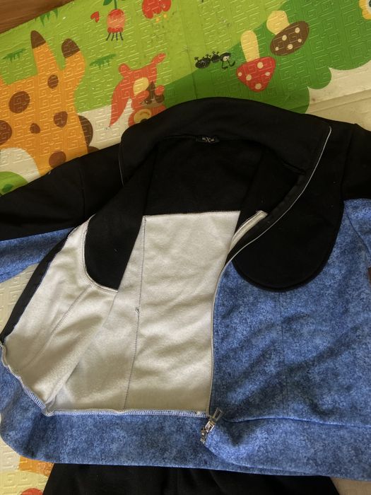 Стильний синій костюм XS ідеальний на весну та зиму