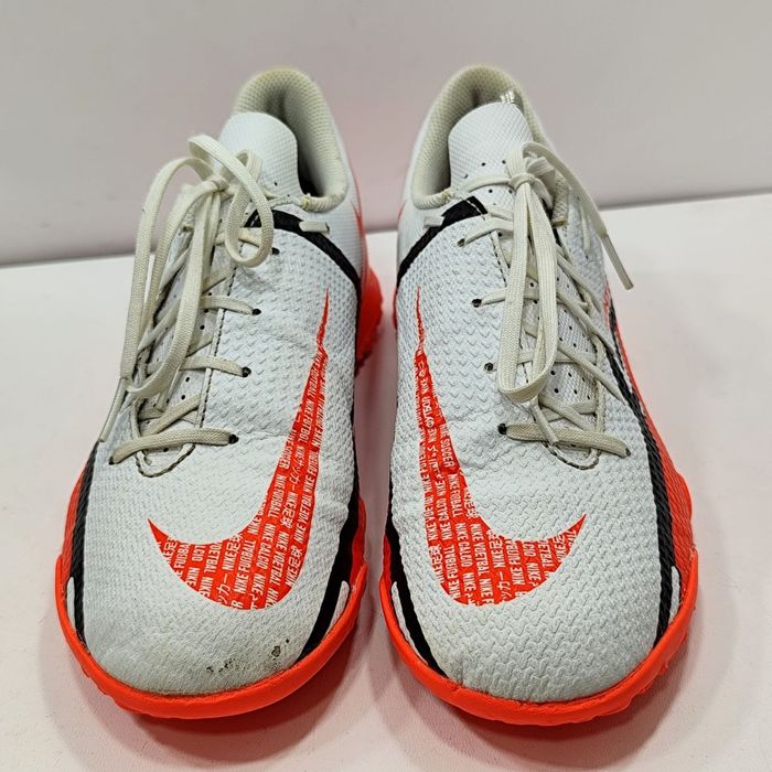 сороконіжки Nike Phantom GT2 41р