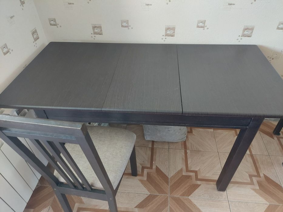 Продам стол, столик