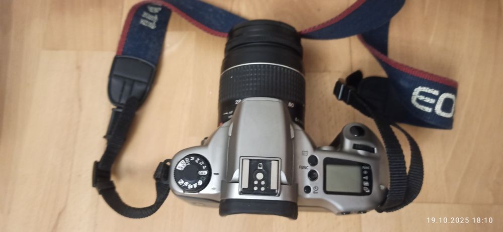 Aparat fotograficzny Canon EOS 3000n kit