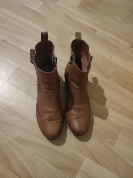 Женские сапоги полусапожки Clarks р 38