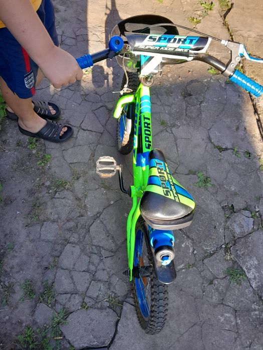 Дитячий велосипед  до 7 років.