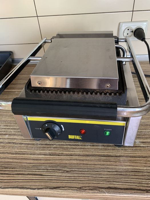 Гриль контактний Buffalo