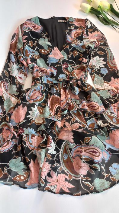 Весняна сукня 44 46 розмір міні