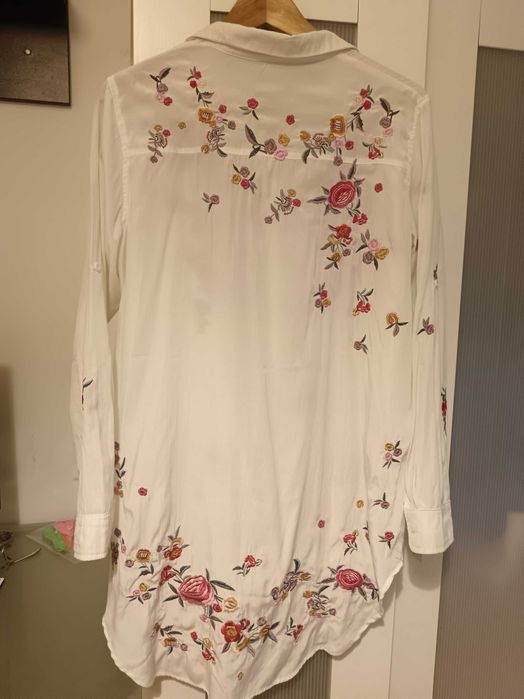 Roupas da senhora