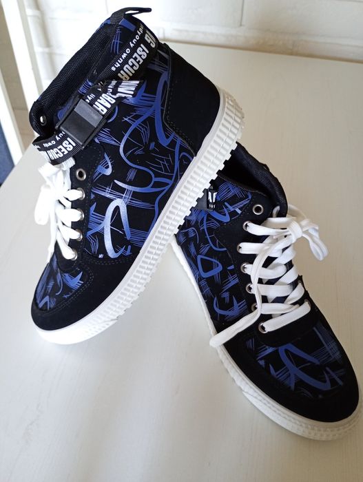 Nowe buty  43 trampki