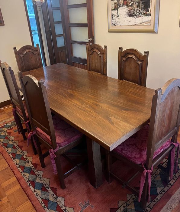 Mesa de jantar em castanho maciço 200x100 + cadeiras