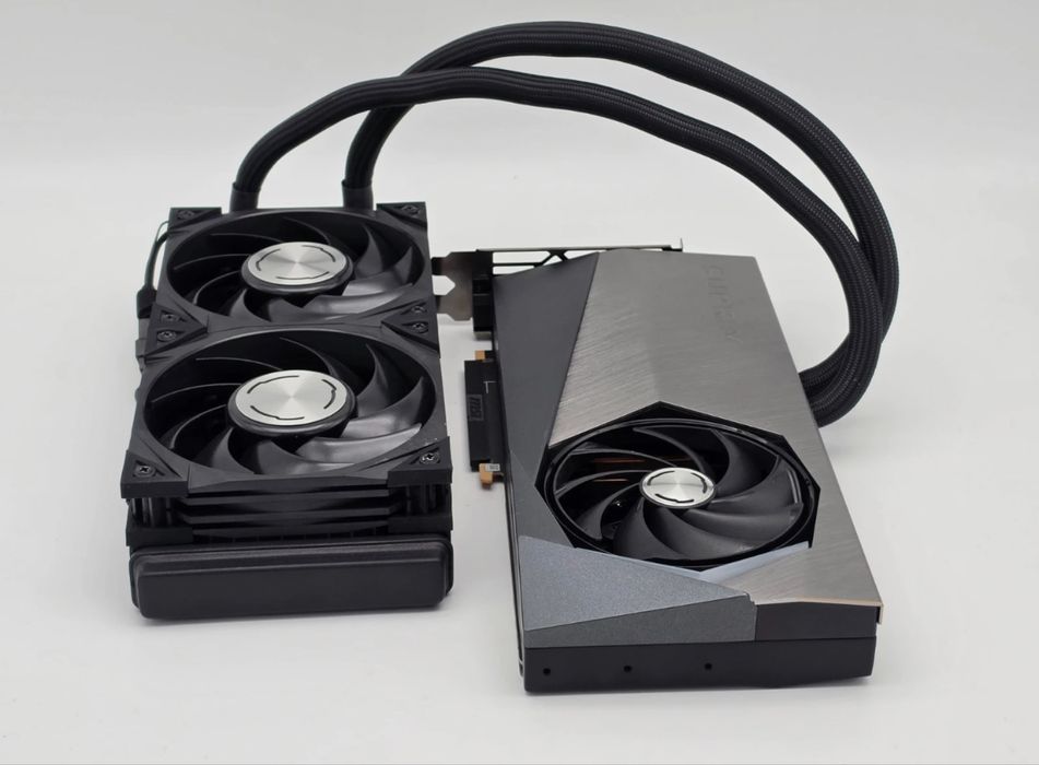 MSI RTX 4090 Suprim Liquid X 24GB - Watercooled